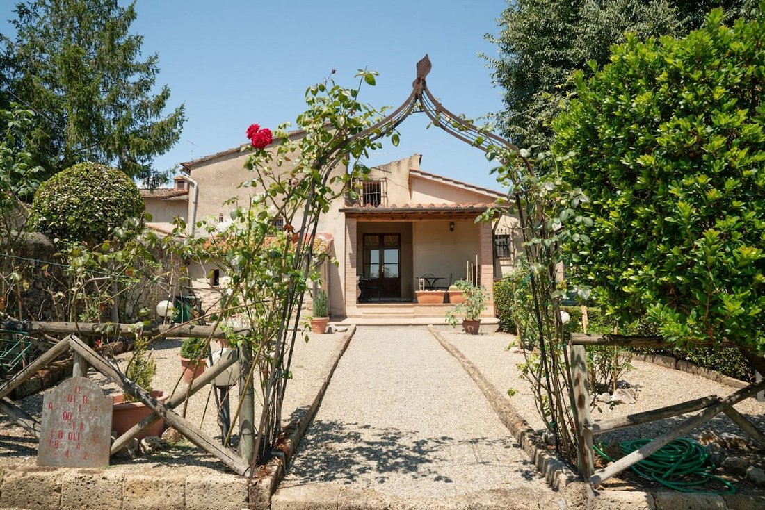 Villa in San Gimignano, Tuscany, Italy 1 - 17294098