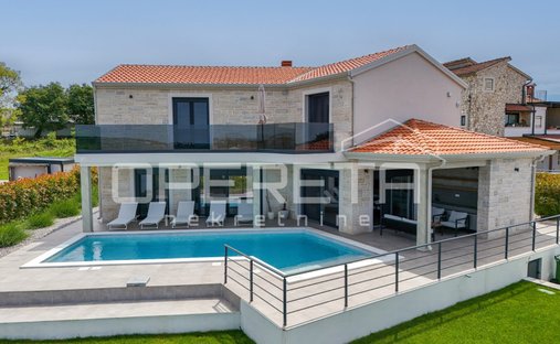 House in Selina, Istria County, Croatia 1