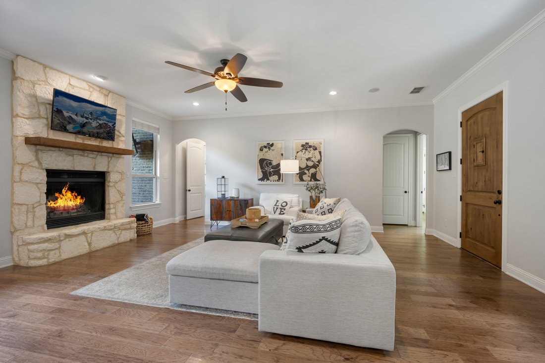 House in Seagoville, Texas, United States 2 - 17919208