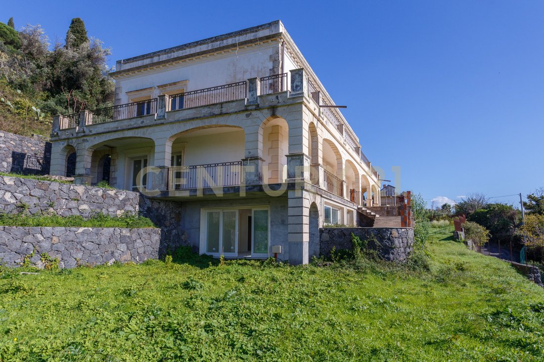 Villa in Valverde, Sicily, Italy 3 - 17921386