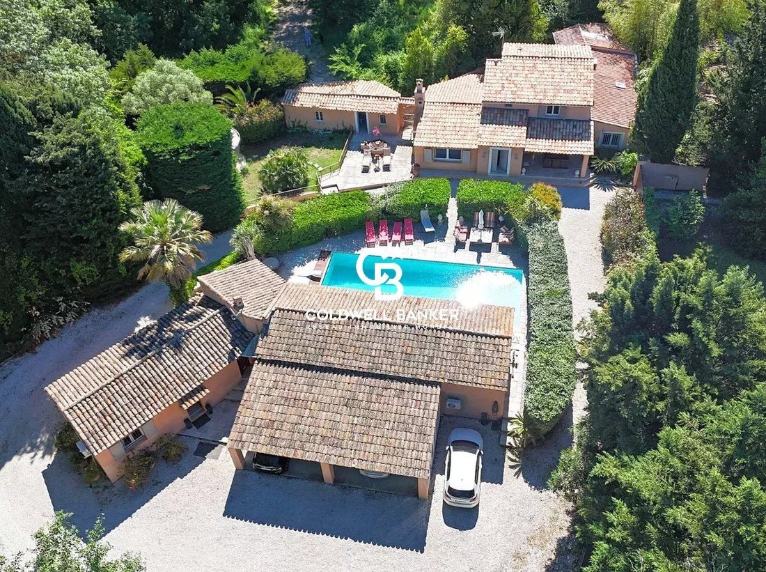 House in Village, Roquebrune-sur-Argens, France 3 - 17918465