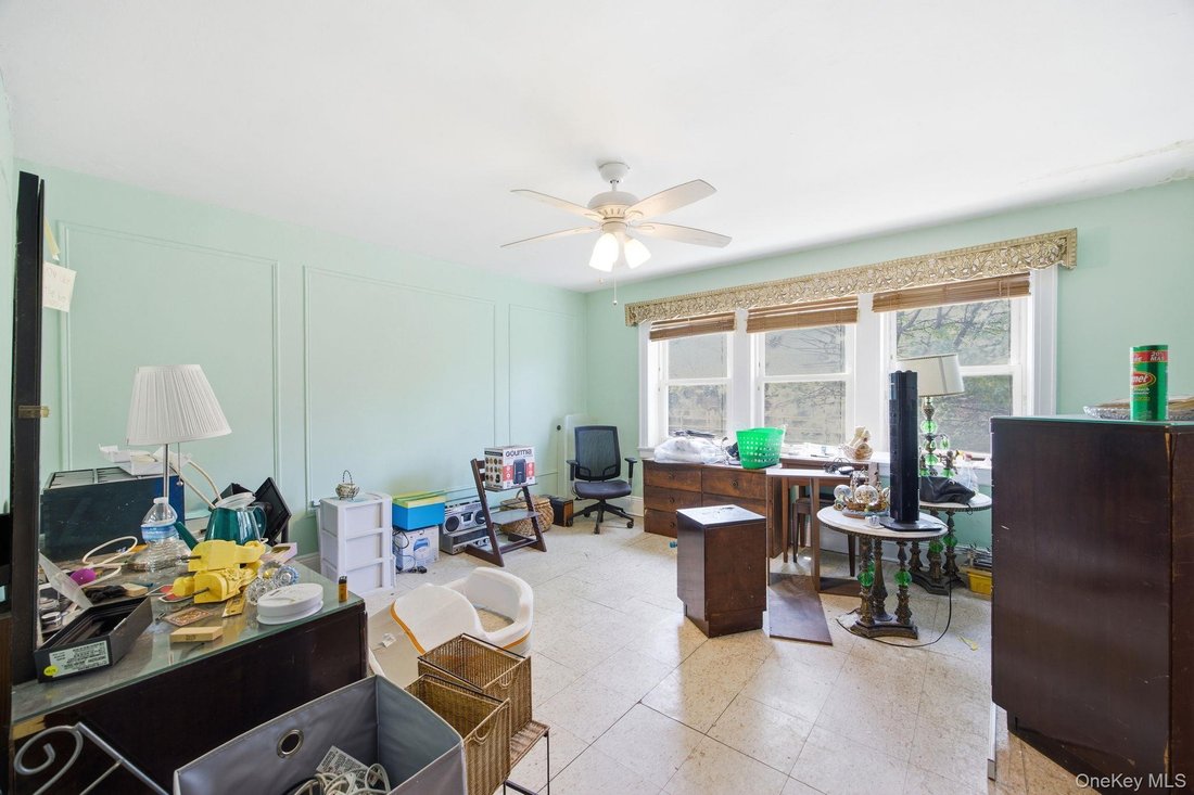 House in New York, New York, United States 4 - 17921487