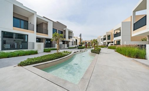 Maison à Dubaï, Dubaï, Émirats arabes unis 1