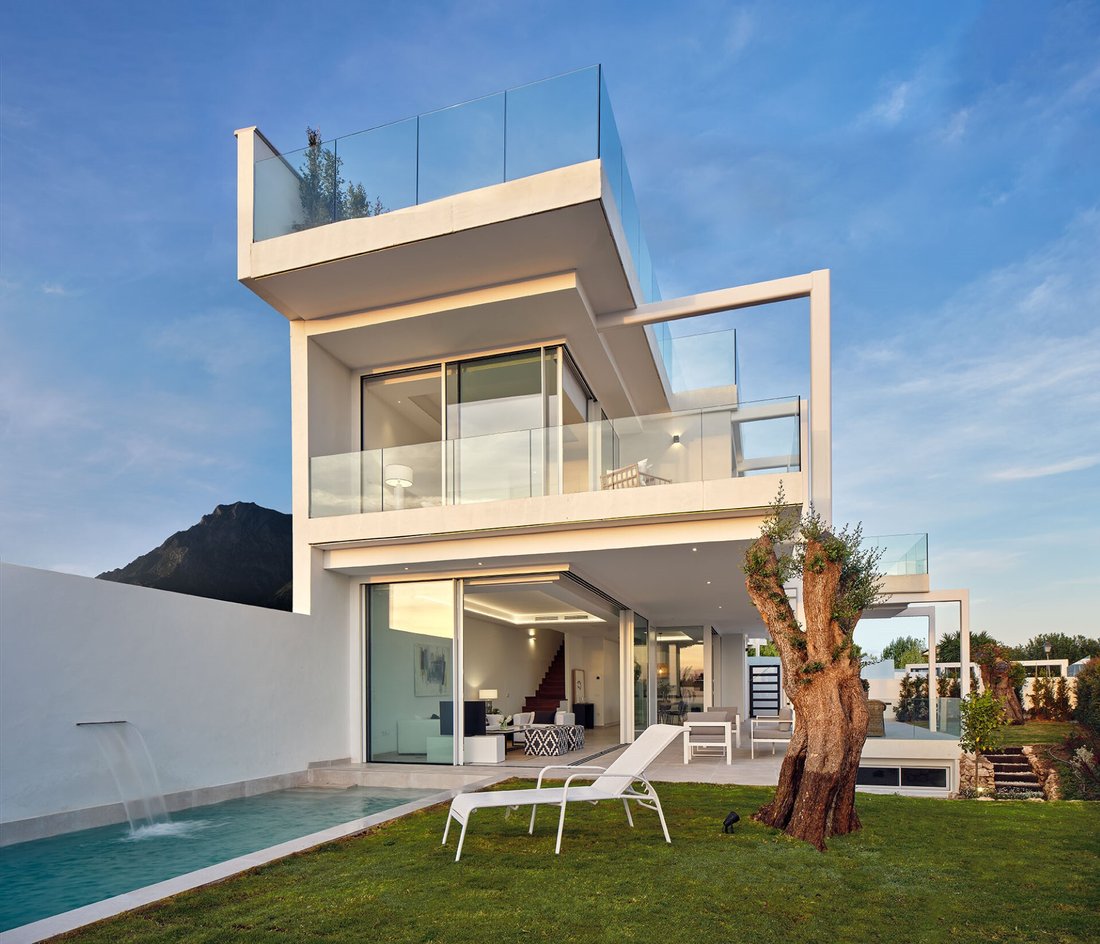 Villa in Marbella, Andalusia, Spain 1 - 17920762