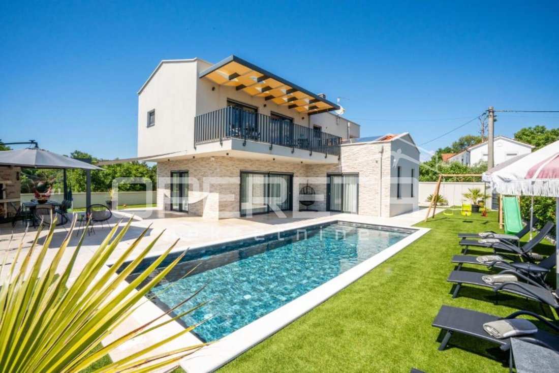 Villa in Medaki, Istria County, Croatia 1 - 17923487