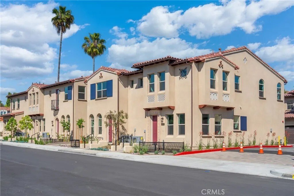 Townhouse in West Covina, California, United States 1 - 17917442
