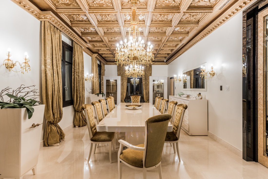 Villa in Elviria-Cabopino, Marbella, Spain 5 - 17921842