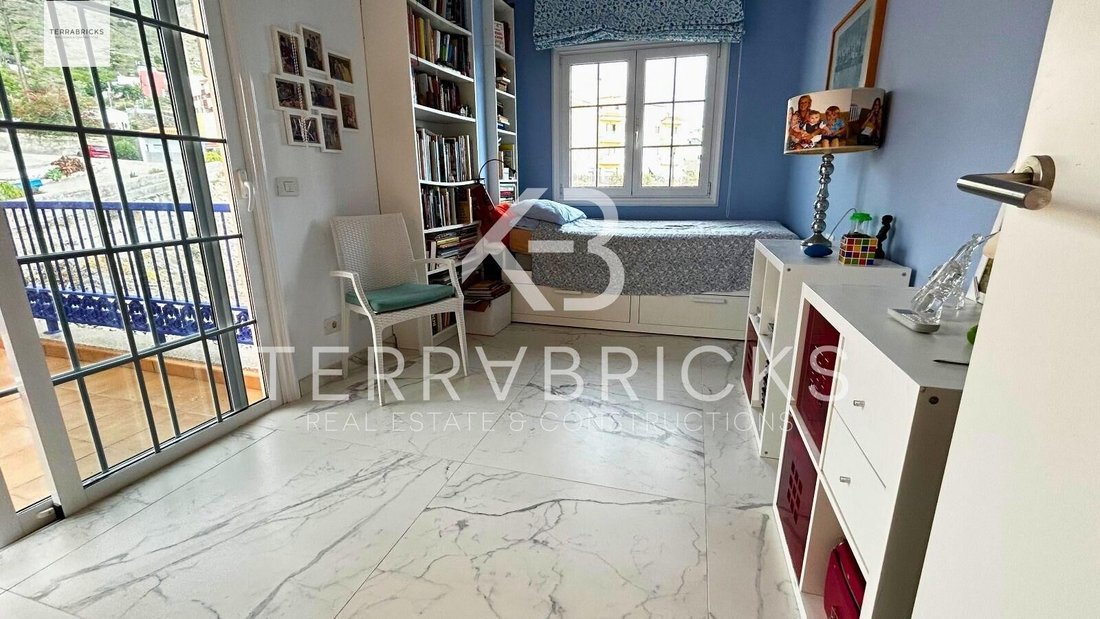 Villa in Guia de Isora, Canary Islands, Spain 4 - 15609135