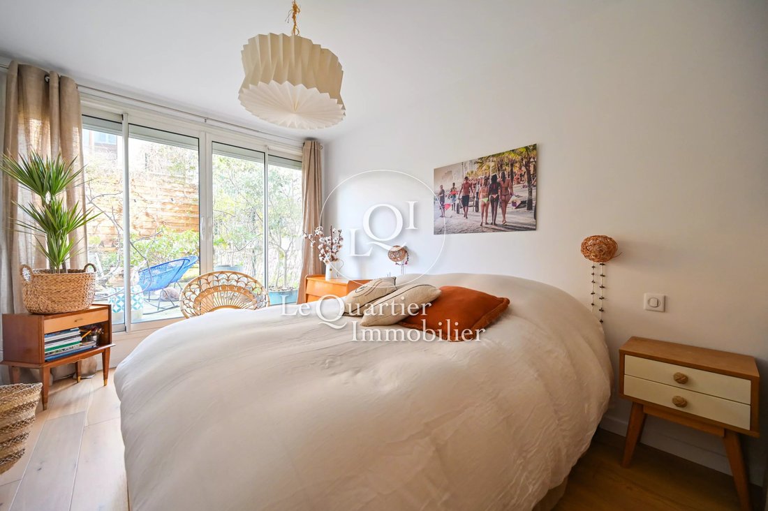 Apartment in Violet Commerce, Paris 15e Arrondissement, Paris 5 - 17917733