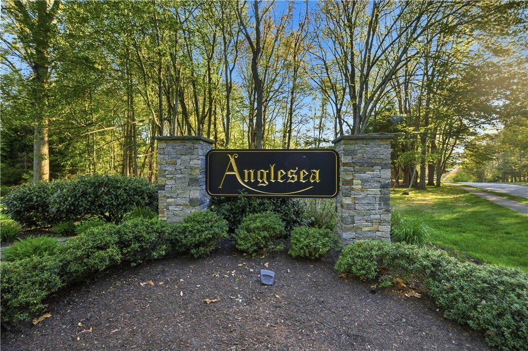 Condo in Warwick, Rhode Island, United States 1 - 17916232