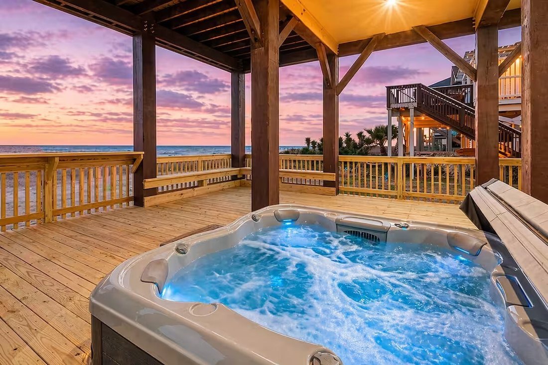 House in Galveston, Texas, United States 4 - 17916148