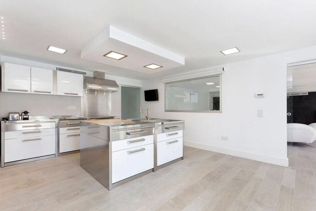 Villa in Sierra Blanca, Marbella, Spain 4 - 17921094