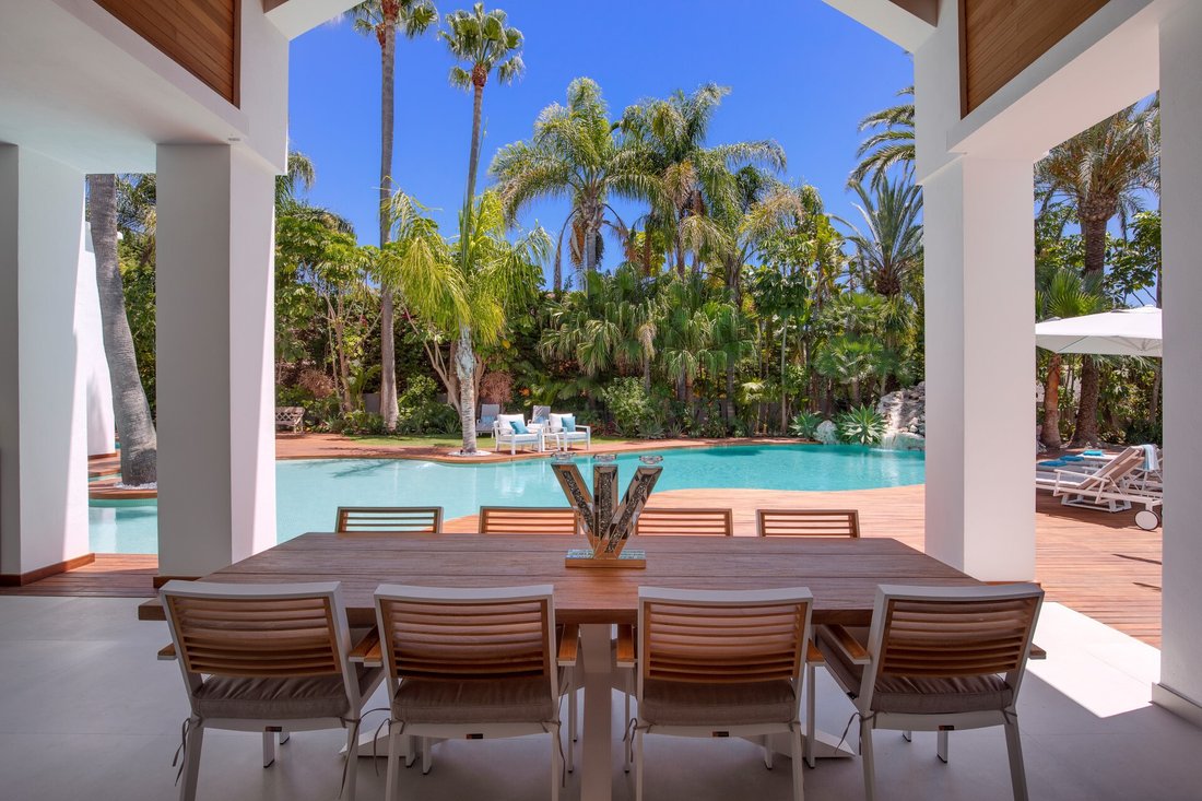 Villa in Guadalmina Baja, San Pedro de Alcantara, Spain 3 - 17921654