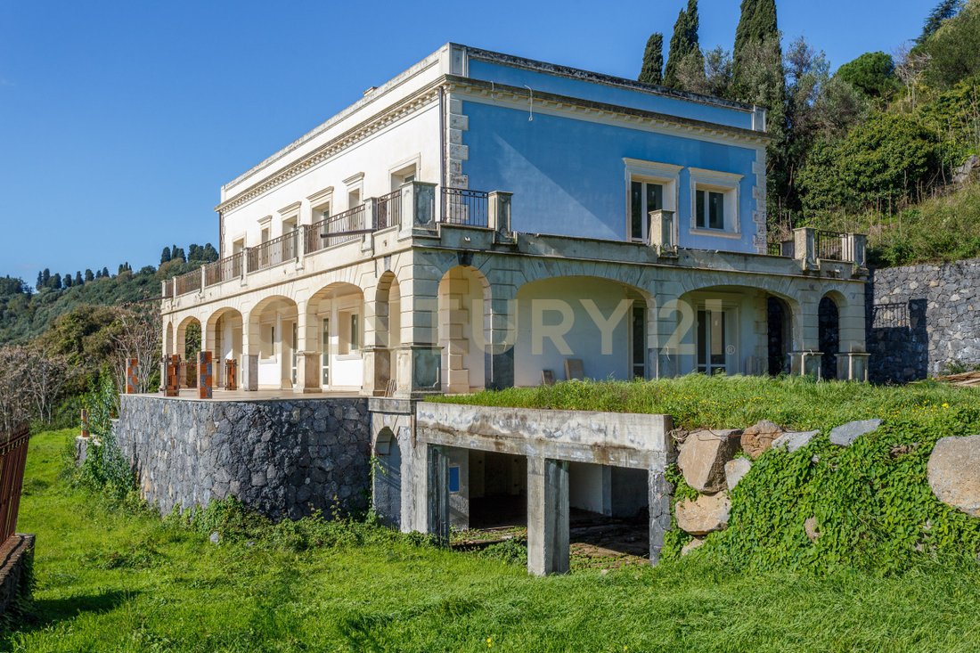 Villa in Valverde, Sicily, Italy 2 - 17921386