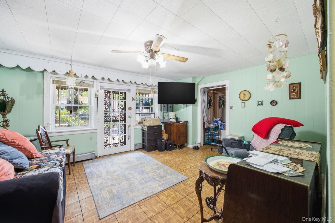 House in New York, New York, United States 3 - 17921487