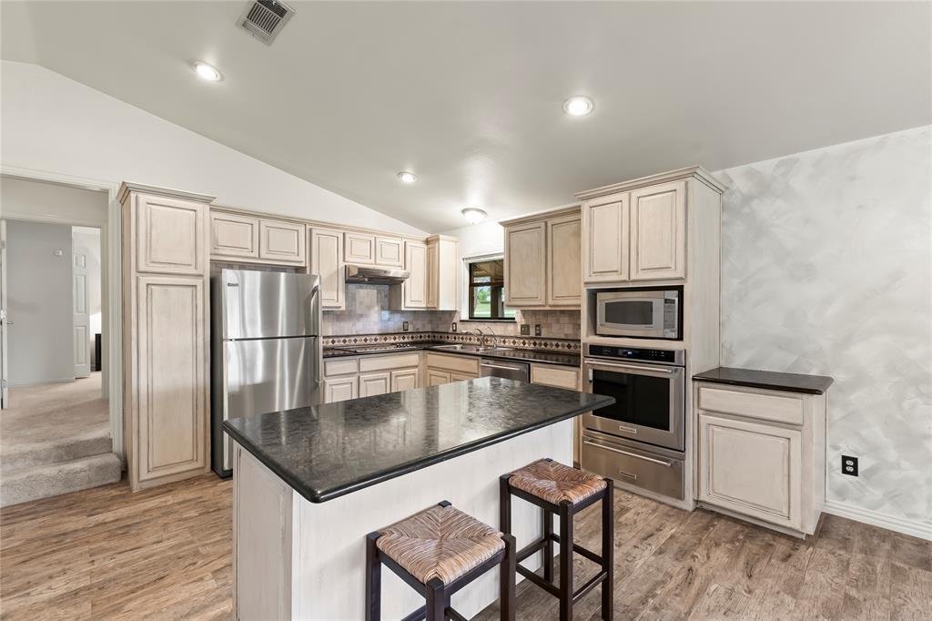 House in Tool, Texas, United States 5 - 17922854