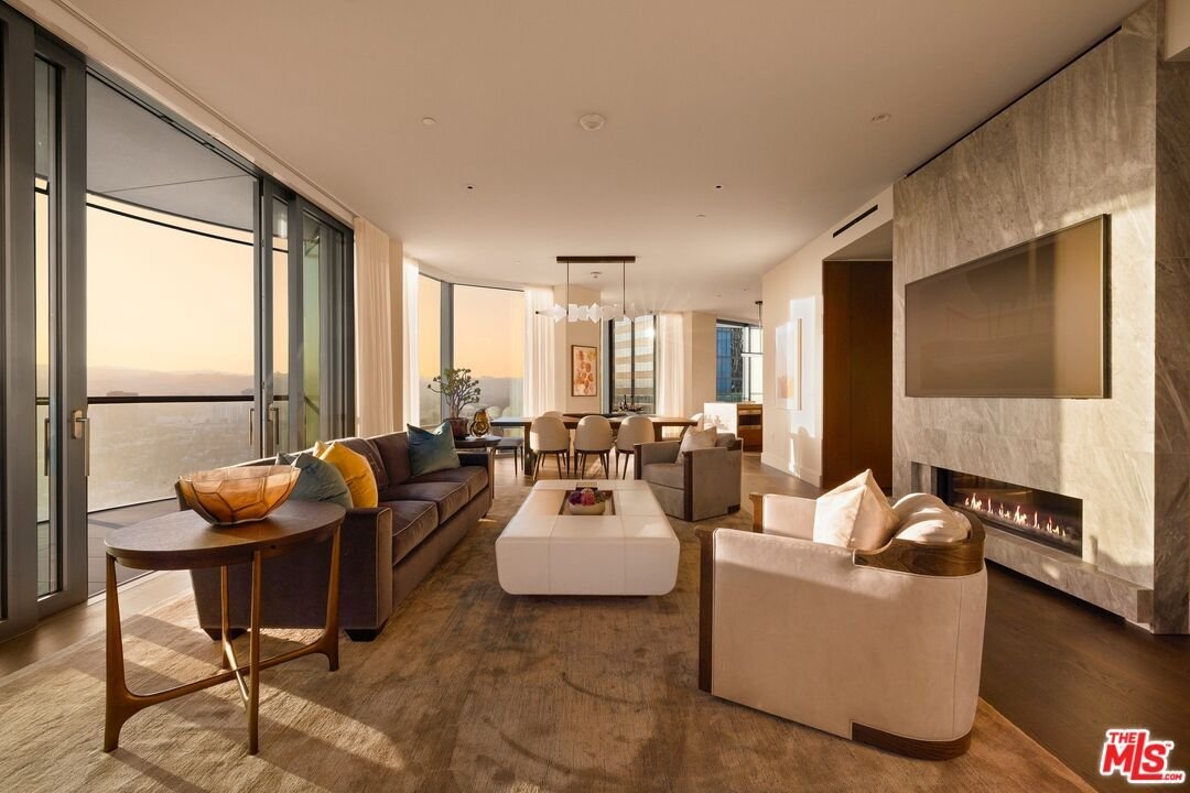 Condo in Los Angeles, California, United States 2 - 17918063