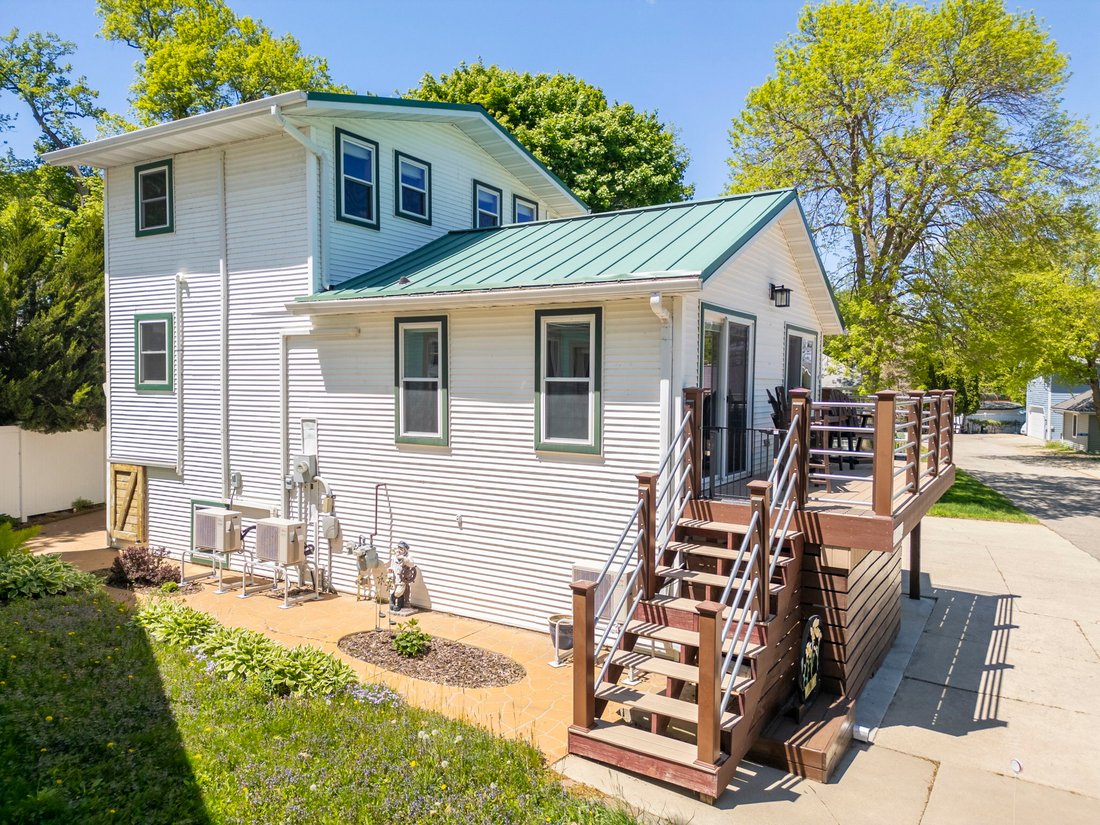House in Clear Lake, Iowa, United States 3 - 17852682