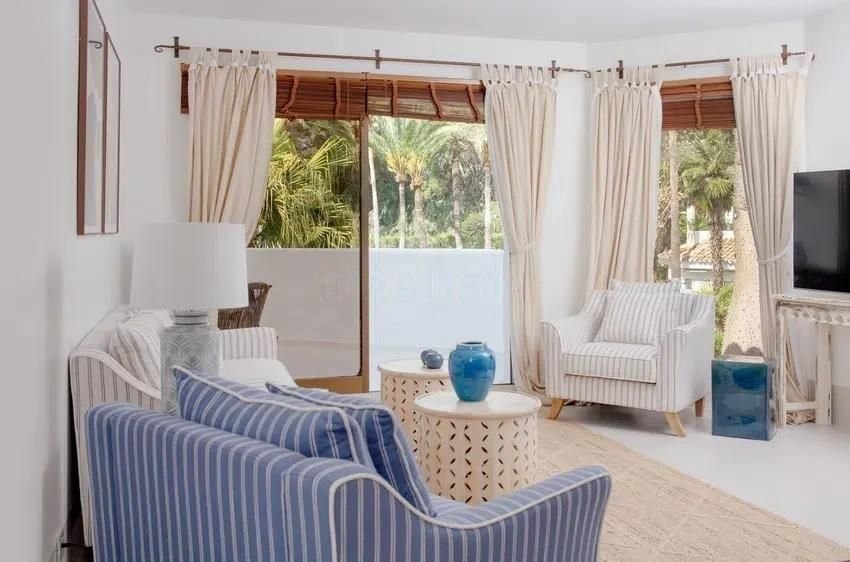 Apartment in Marbella, Andalusia, Spain 2 - 17920436