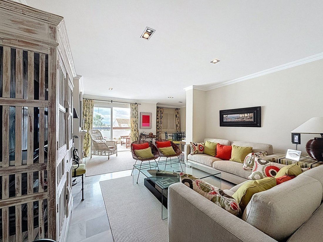Apartment in Guadalmina Baja, San Pedro de Alcantara, Spain 3 - 17922540