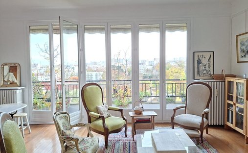 Apartment in Clos Montholon, Vanves, France 1