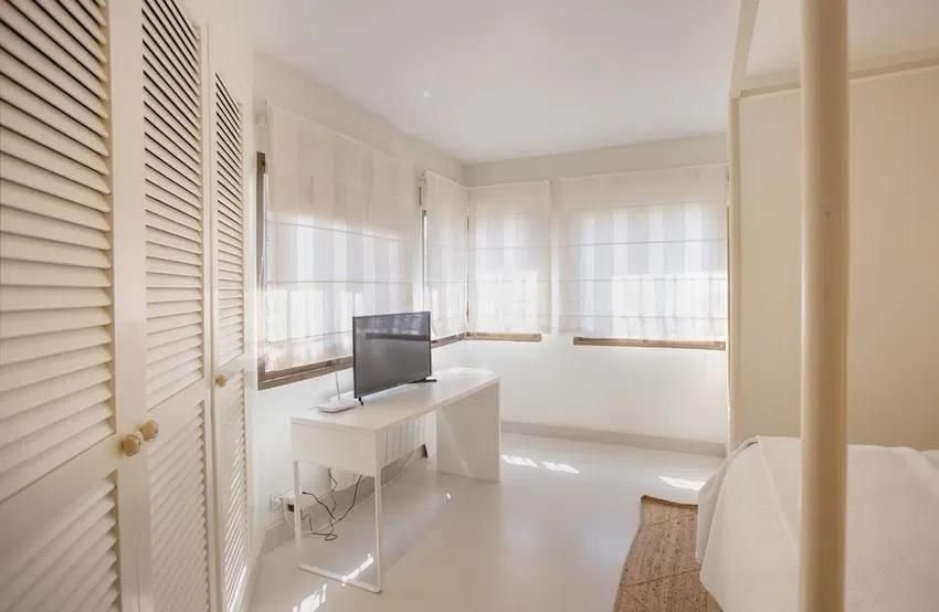 Apartment in Marbella, Andalusia, Spain 3 - 17920436