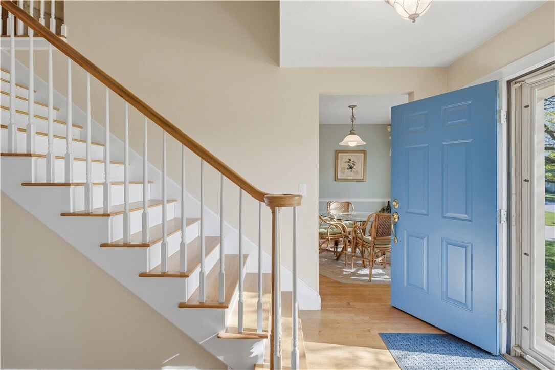 Condo in Warwick, Rhode Island, United States 5 - 17916232