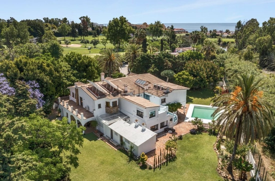Villa in Guadalmina Baja, San Pedro de Alcantara, Spain 1 - 17920013