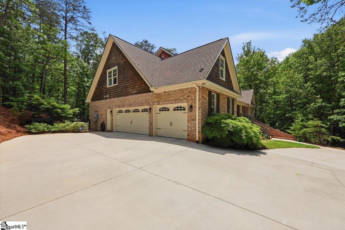 House in Travelers Rest, South Carolina, United States 2 - 17916439