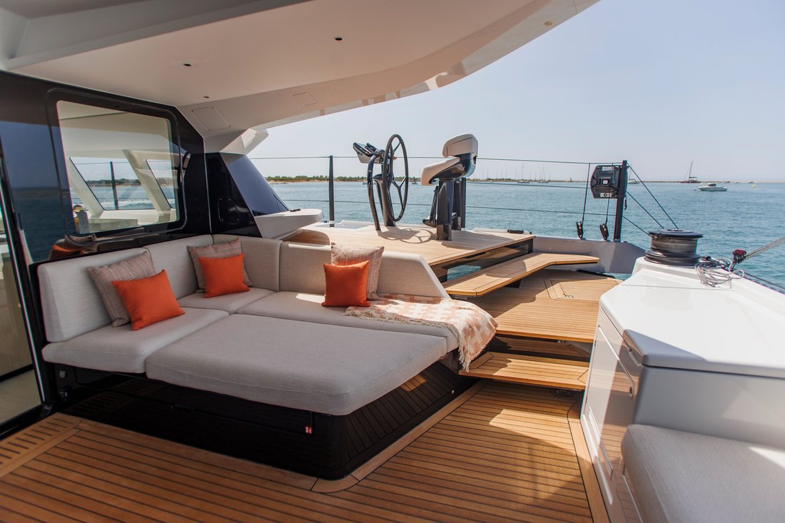 Catamaran in France 5 - 17885149