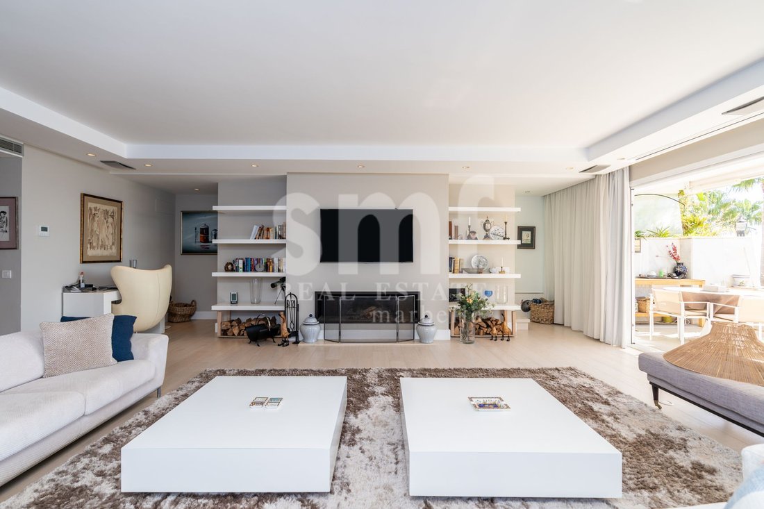Apartment in Puerto Banus, Marbella, Spain 4 - 17920818
