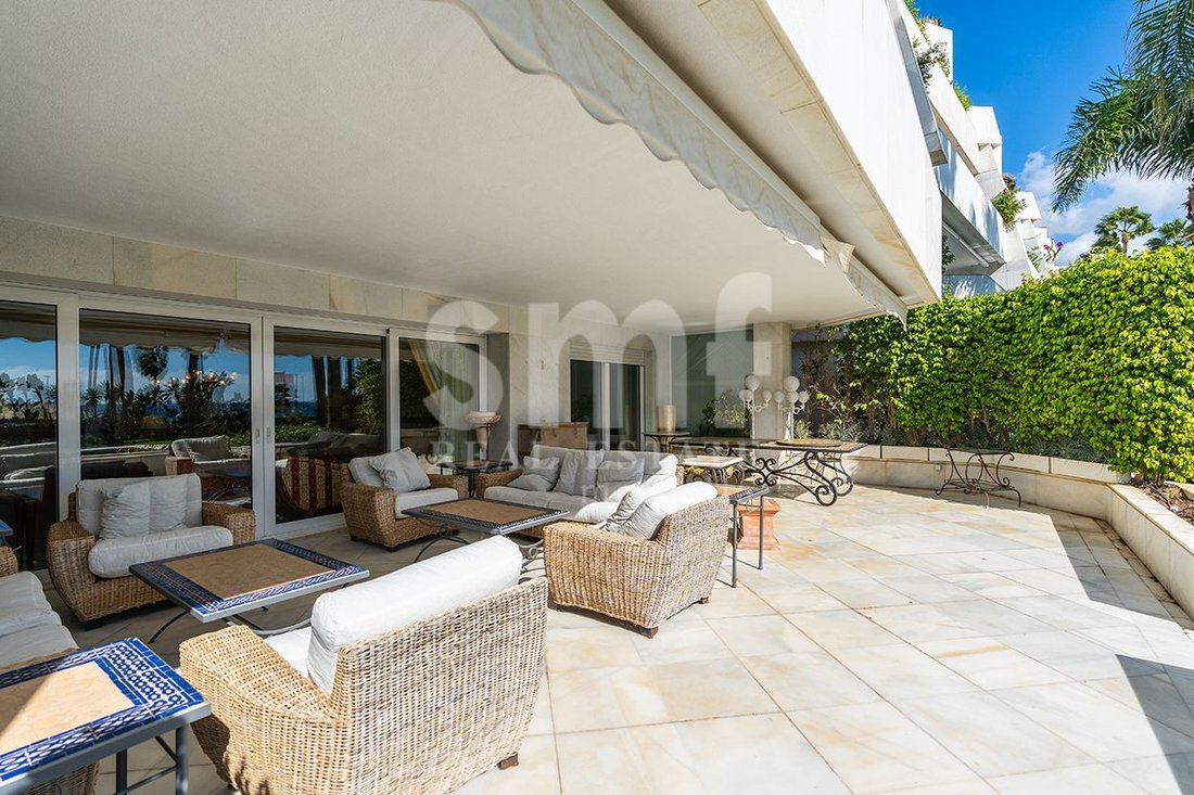 Apartment in Puerto Banus, Marbella, Spain 4 - 17921281
