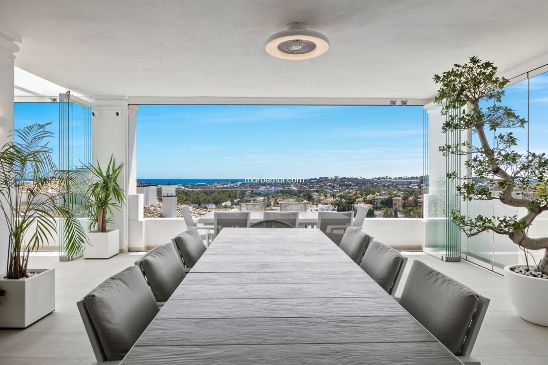 Apartment in Puerto Banus, Marbella, Spain 2 - 17922321