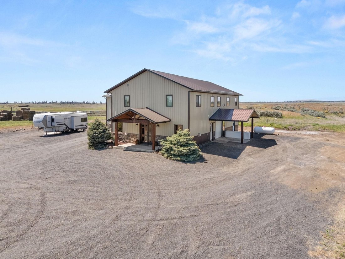 House in Davenport, Washington, United States 2 - 17919699