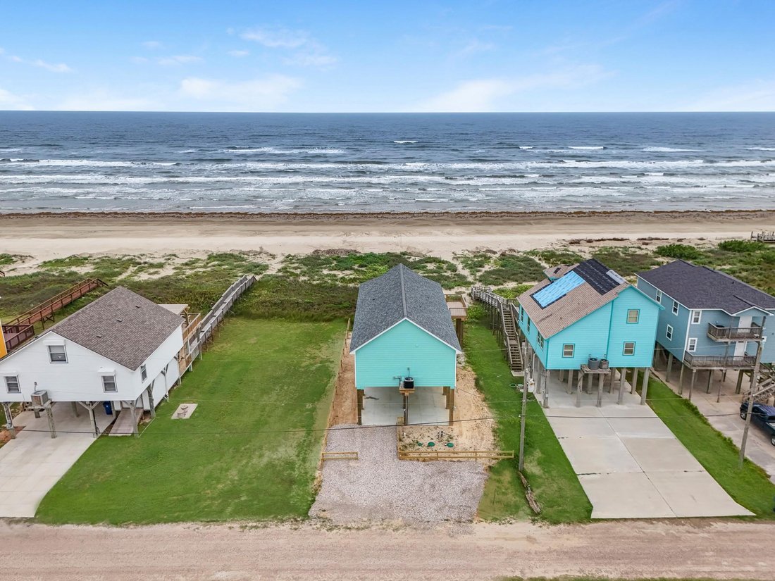 House in Freeport, Texas, United States 4 - 17916987