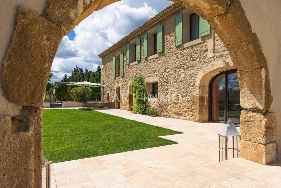 Estate in Cavaillon, Provence-Alpes-Côte d'Azur, France 5 - 17922817