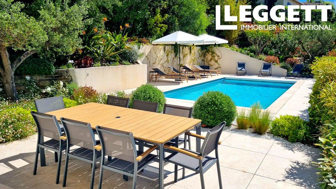 Villa in Sud, Cavalaire-sur-Mer, France 3 - 17911008