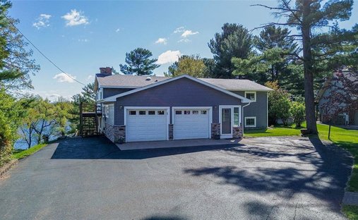 House in Chippewa Falls, Wisconsin, United States 1