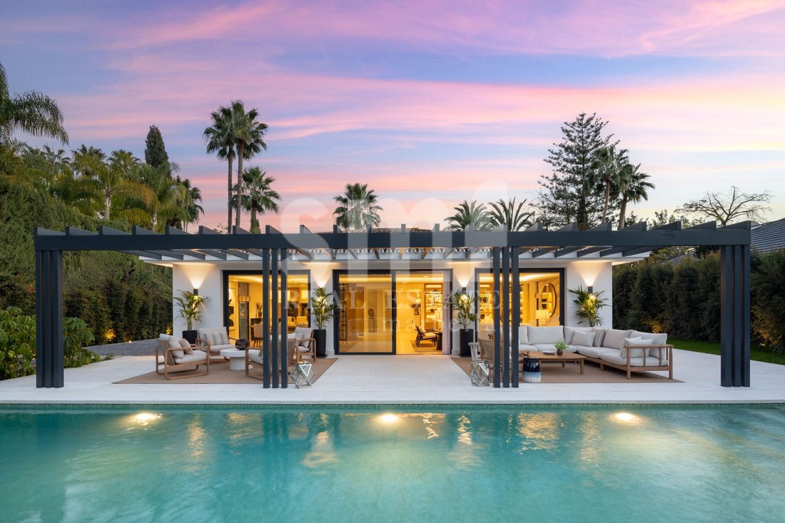 Villa in Nueva Andalucia, Marbella, Spain 1 - 17919948