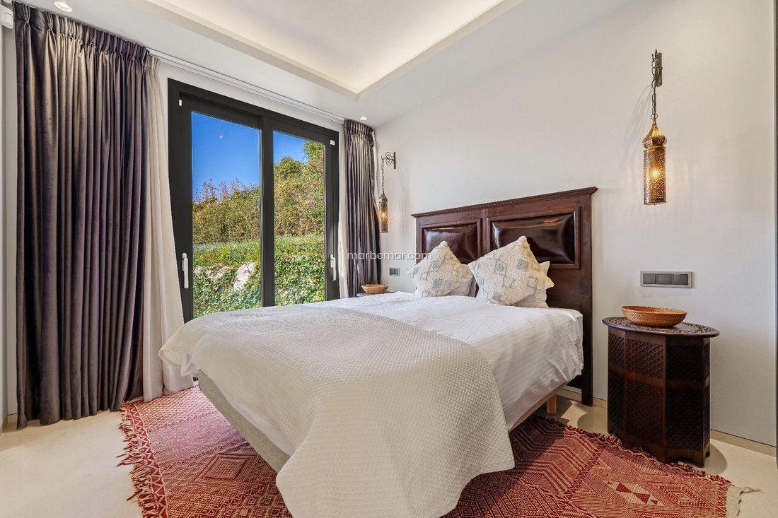 Villa in Nueva Andalucia, Marbella, Spain 3 - 17920832