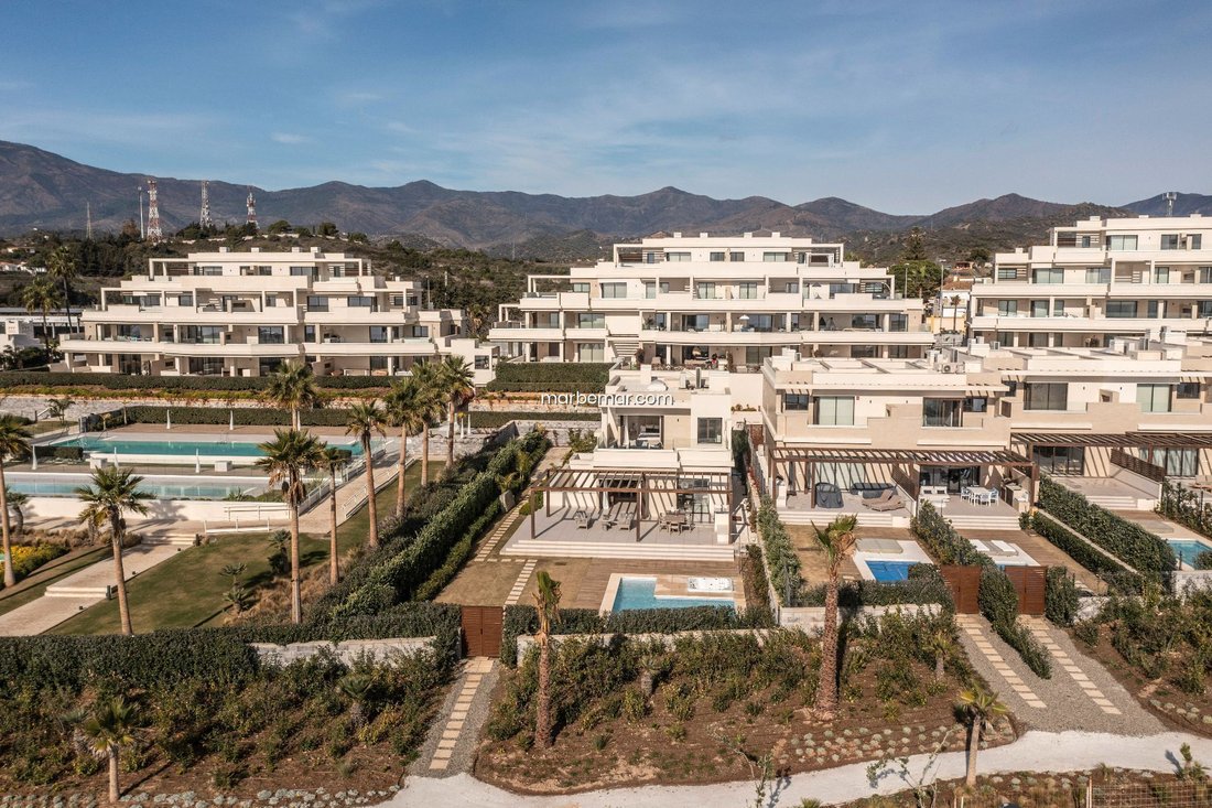 Villa in Estepona, Andalusia, Spain 1 - 17920453