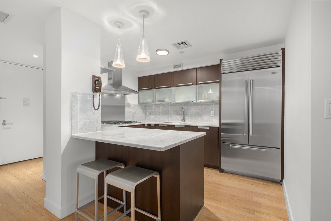 Condo in New York, New York, United States 4 - 17917932