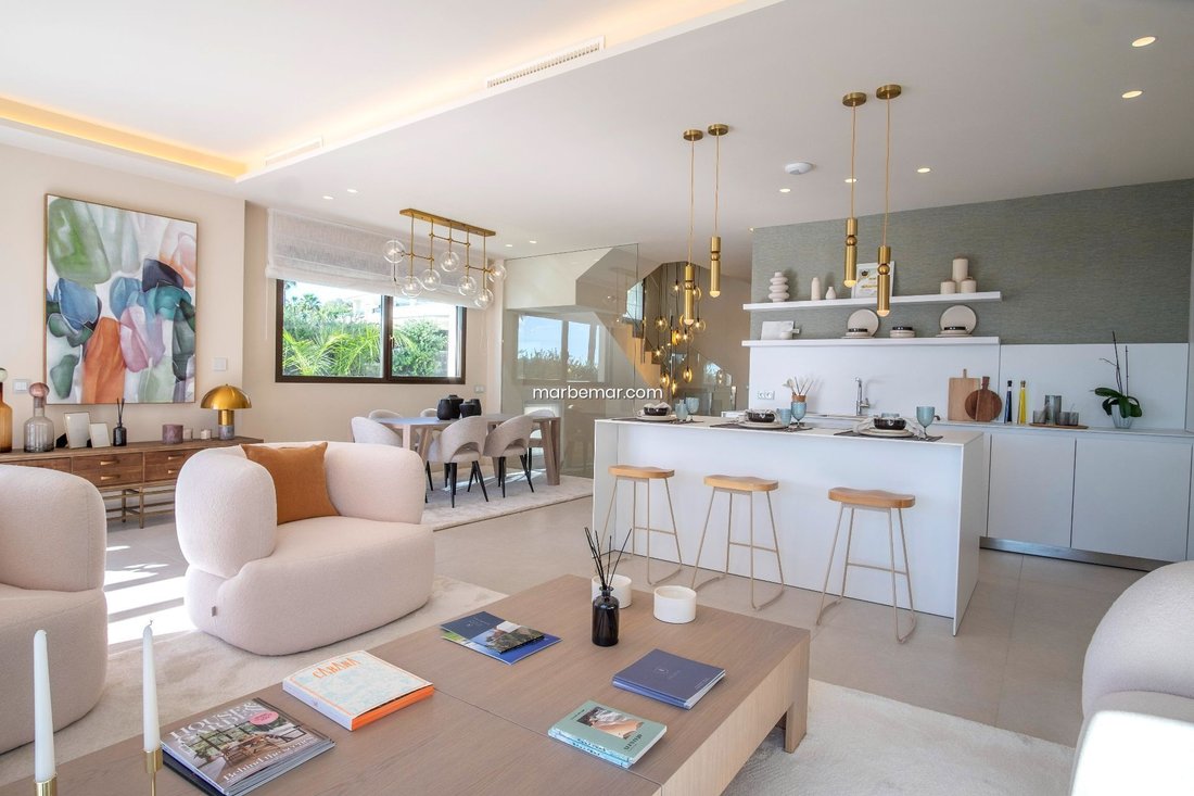 Villa in Estepona, Andalusia, Spain 4 - 17920453