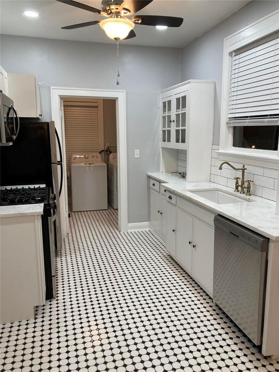 House in Tampa, Florida, United States 4 - 17921323