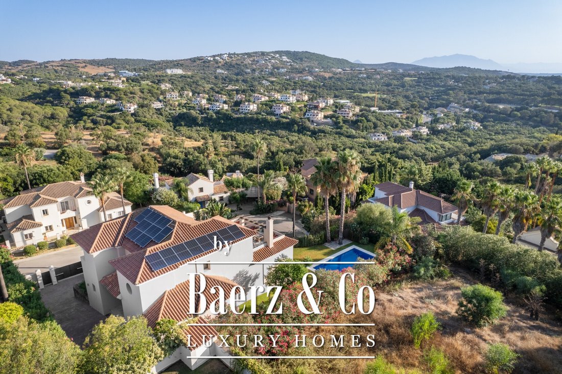 Villa in Sotogrande, San Roque, Andalusia 2 - 17922766