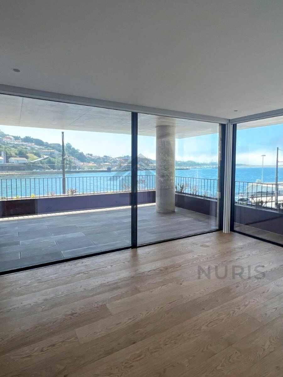 Apartment in Lordelo do Ouro e Massarelos, Porto District, Portugal 5 - 17918679