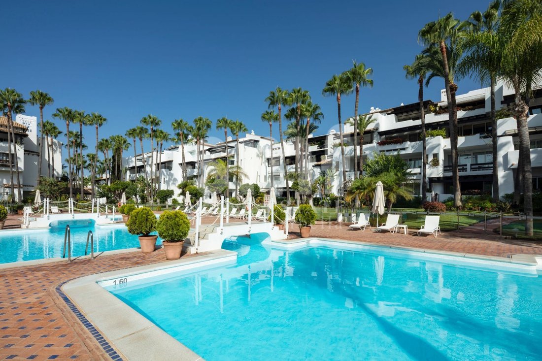 Apartment in Golden Mile, Andalusia, Spain 2 - 17921630