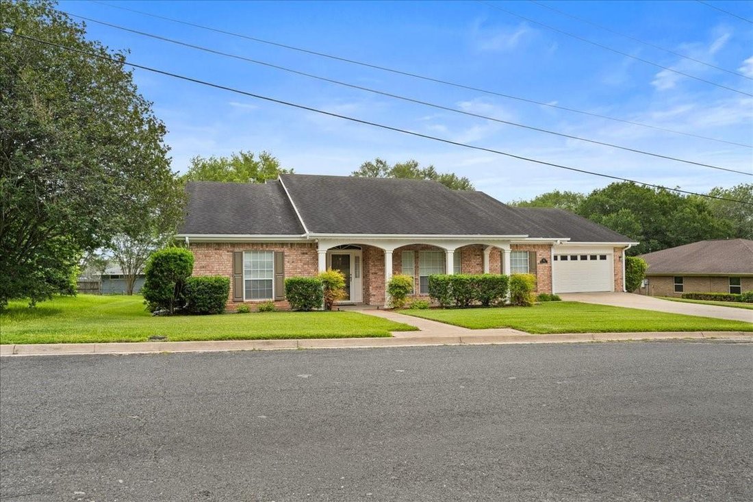 House in La Grange, Texas, United States 4 - 17208330