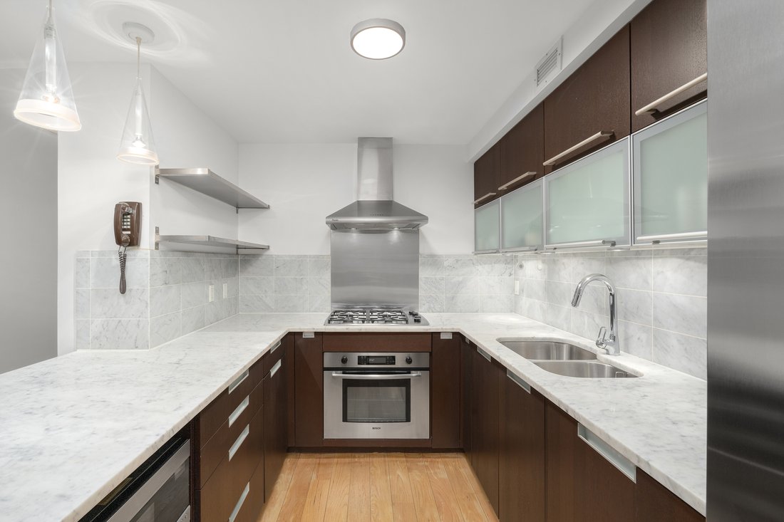 Condo in New York, New York, United States 3 - 17917932