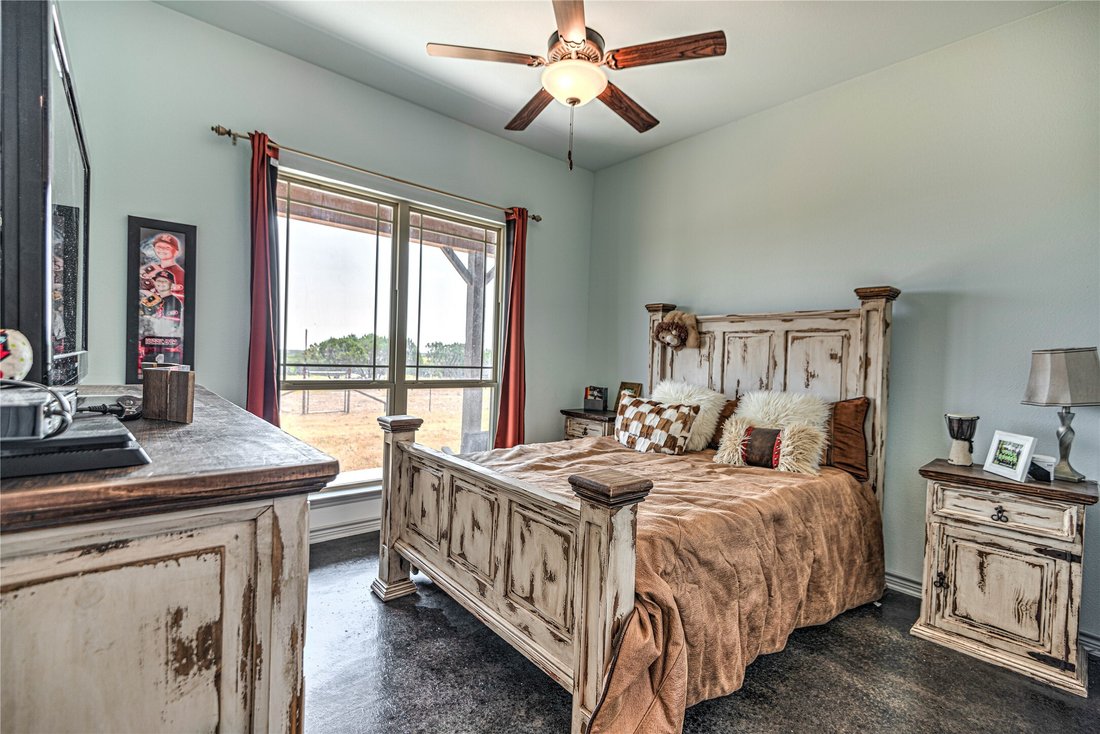 House in Burnet, Texas, United States 5 - 17918843